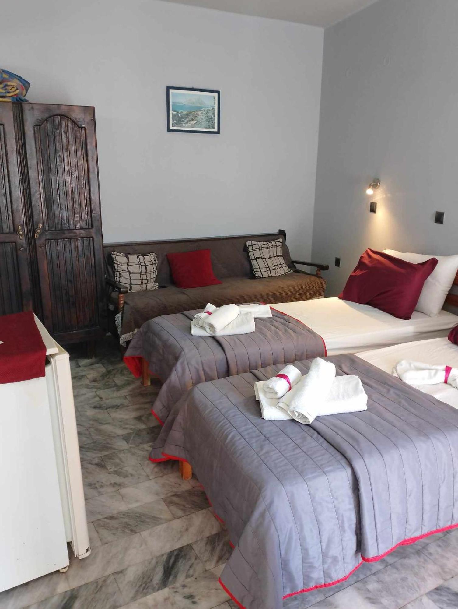 Cleios Rooms And Studios, Kalymnos 85200 Panormos  Екстер'єр фото